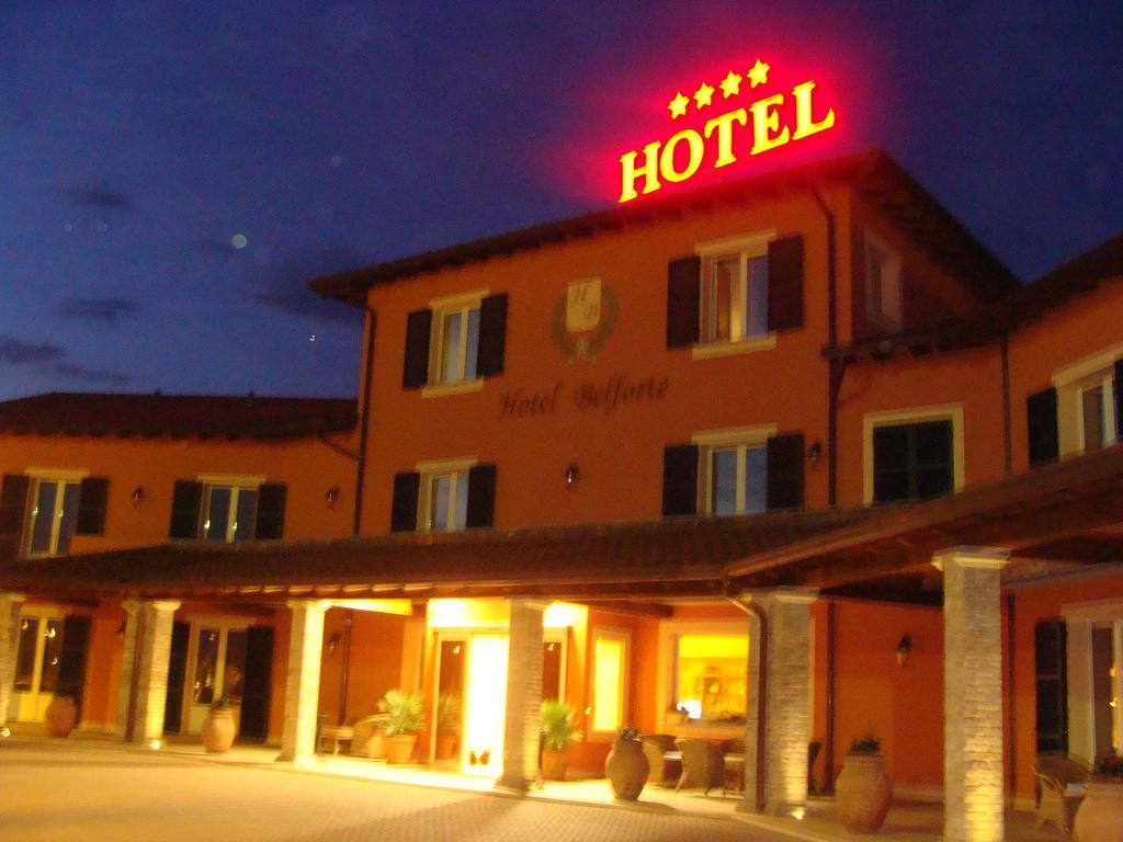 Hotel Belforte Ovada Esterno foto
