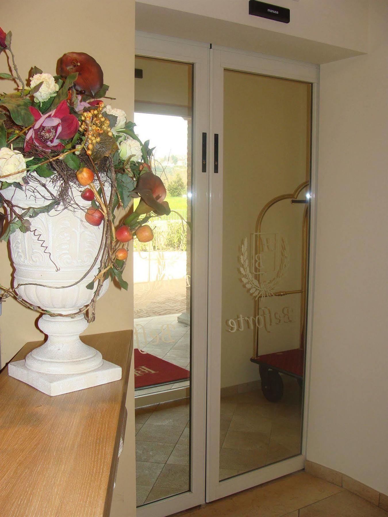 Hotel Belforte Ovada Esterno foto